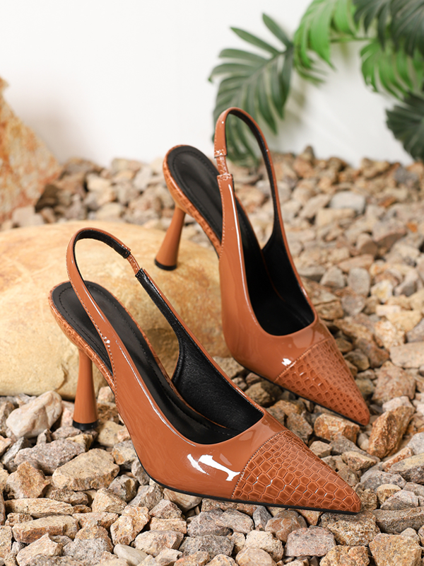 Patent Leather Pointed-toe High-heeled
