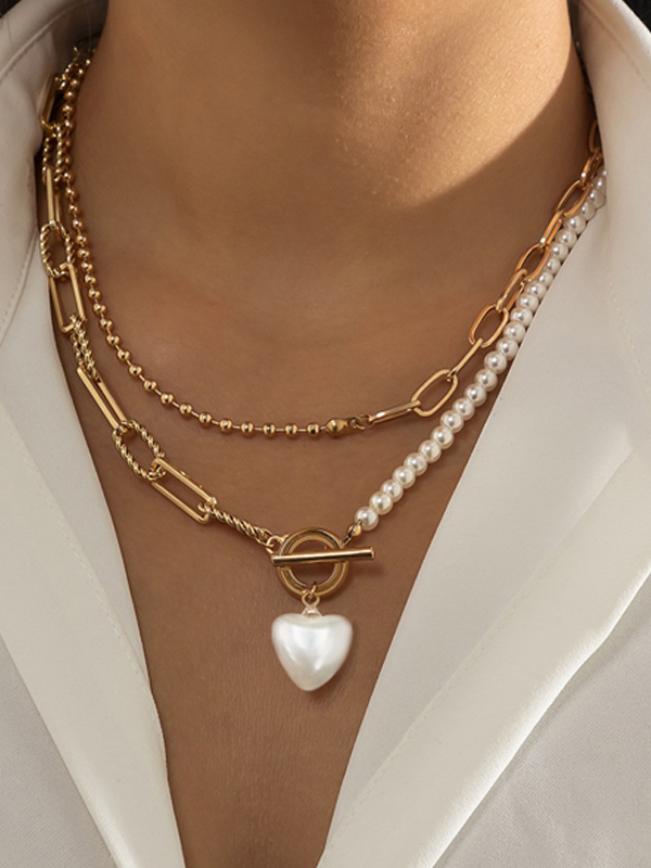 Double-Layer Pearl Clasp Pendant Necklace