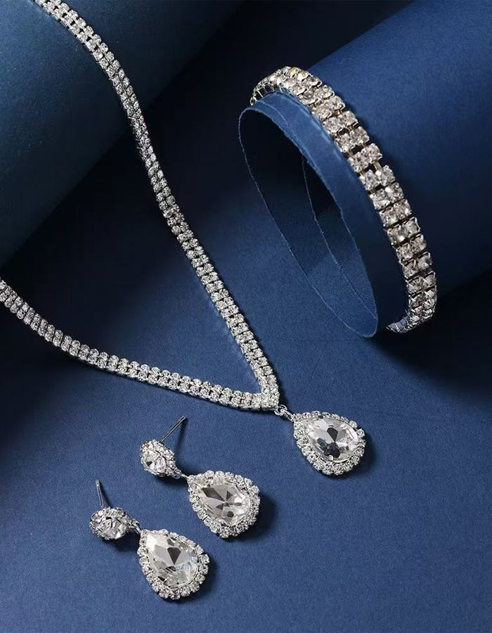 Double Dip Rhinestone Necklace Earrings And Bracelet 3-Piece Set