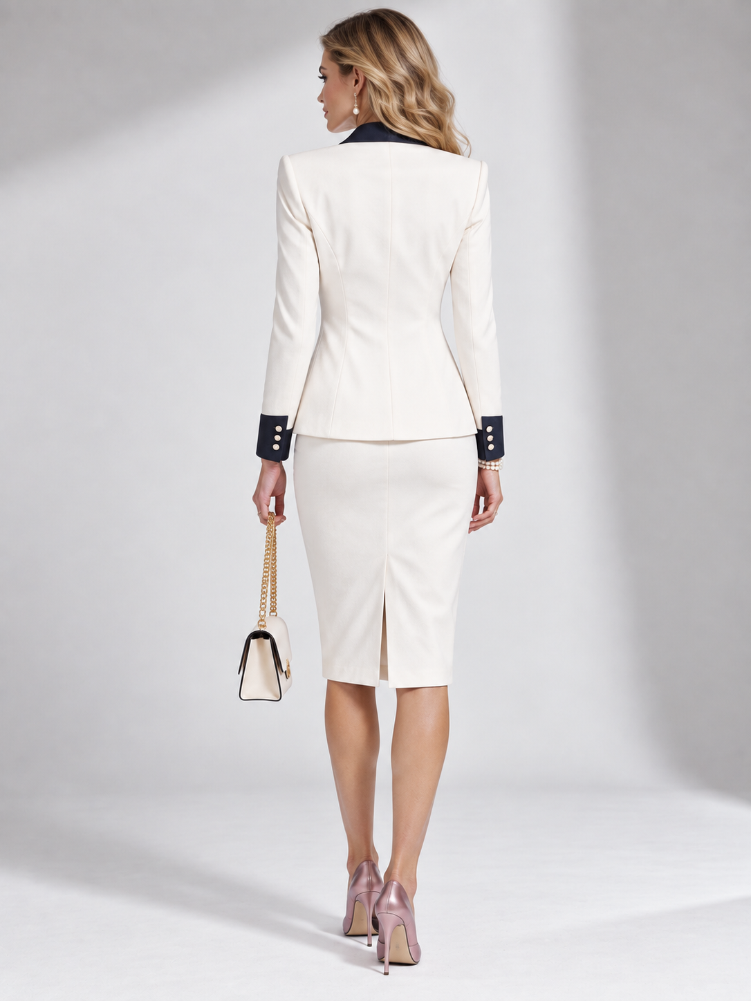 White Single Breasted Blazer With Peak Lapels And A Skirt 2-Piece Suit
