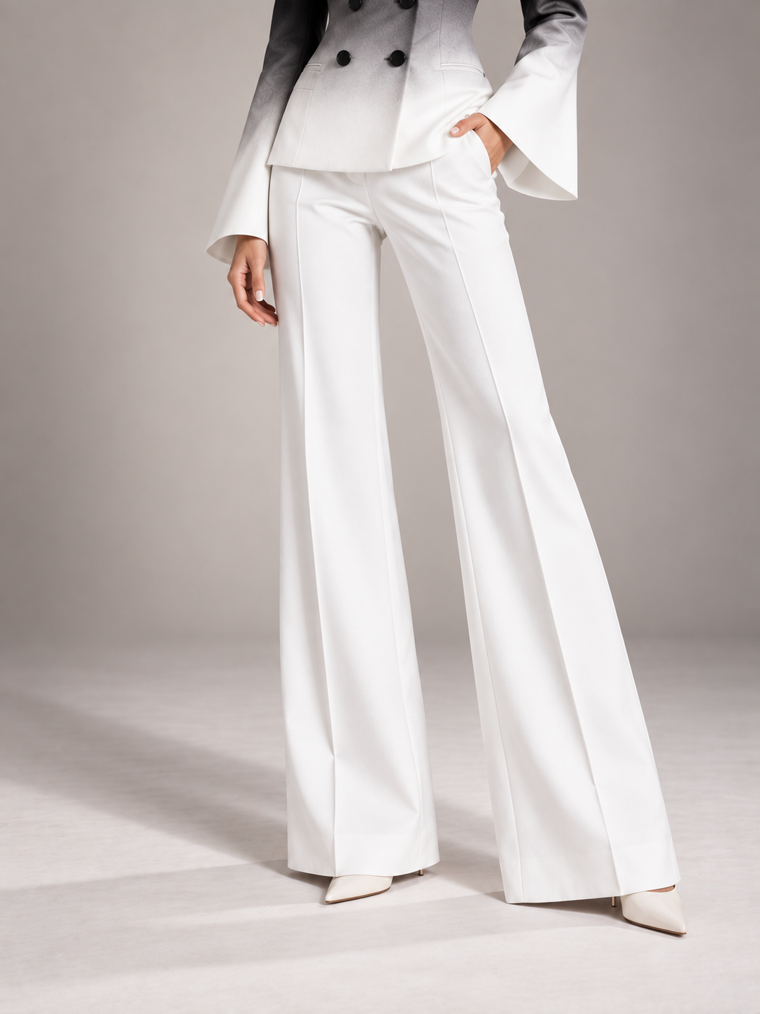 Black And White Gradient Blazer With Peak Lapels And Wide Leg Flared Pants 2-Piece Suit