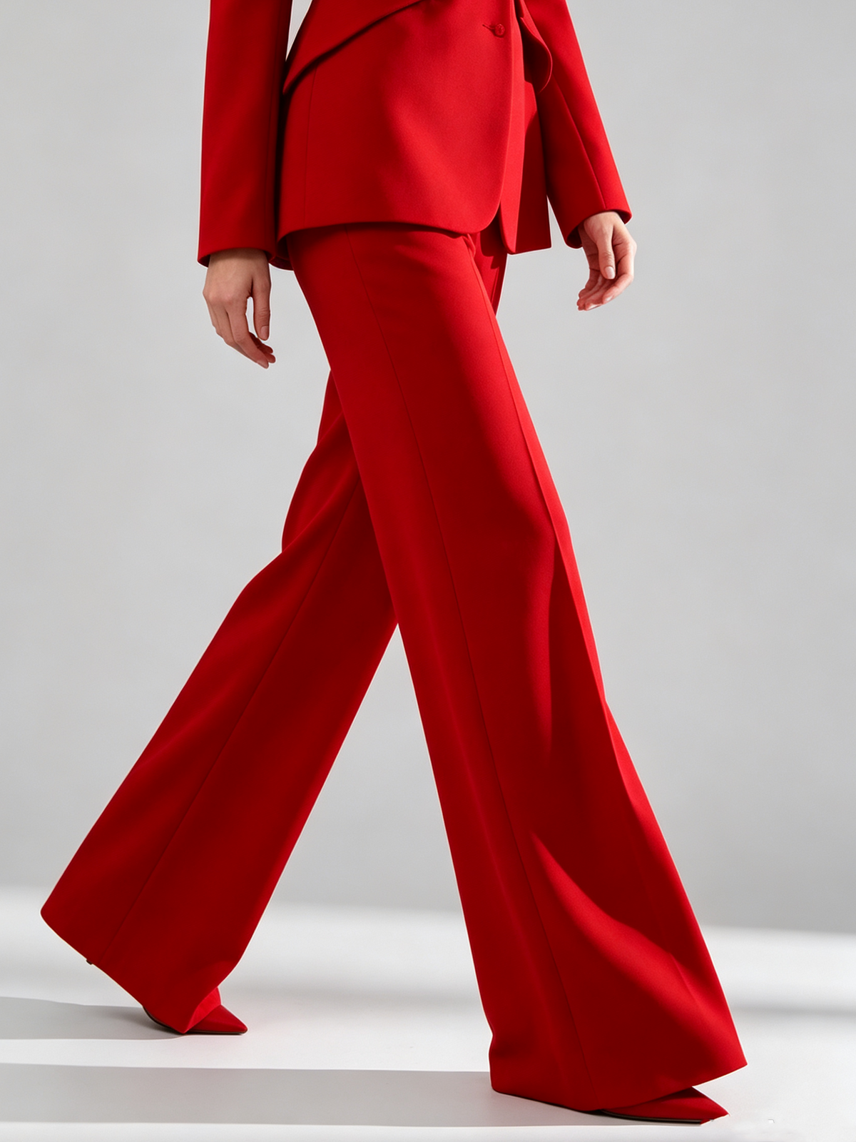 Red Tailored Two-Piece Suit with 3D Rose Brooch And Flared Pants 2-Piece Suit