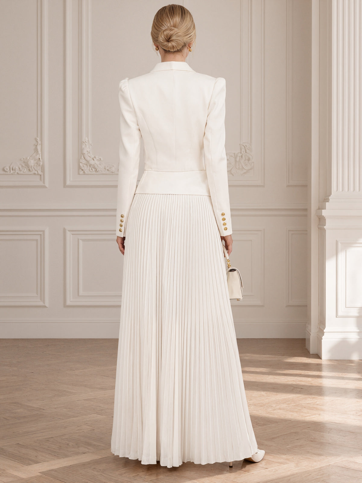 White Double Breasted Peak Lapel Blazer And Pants 2-Piece Suit