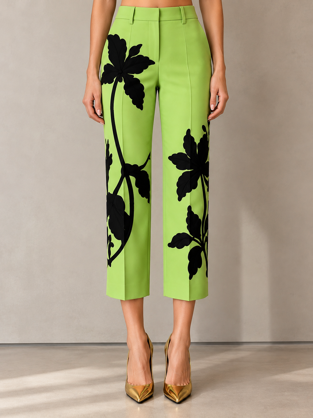 Fruit Green Floral Print Short Sleeved Suit Capri Pants 2-Piece Suit