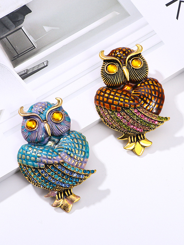 Vintage Owl-Shaped Brooch