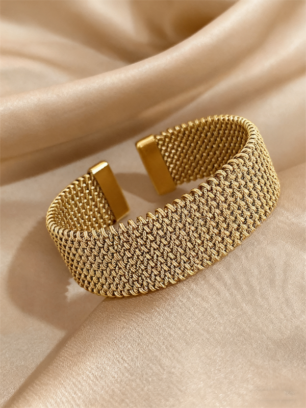Trendy New Woven Stainless Steel Bracelet With A Golden Touch