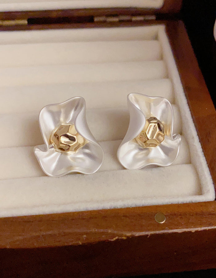 Metal Petal Earrings