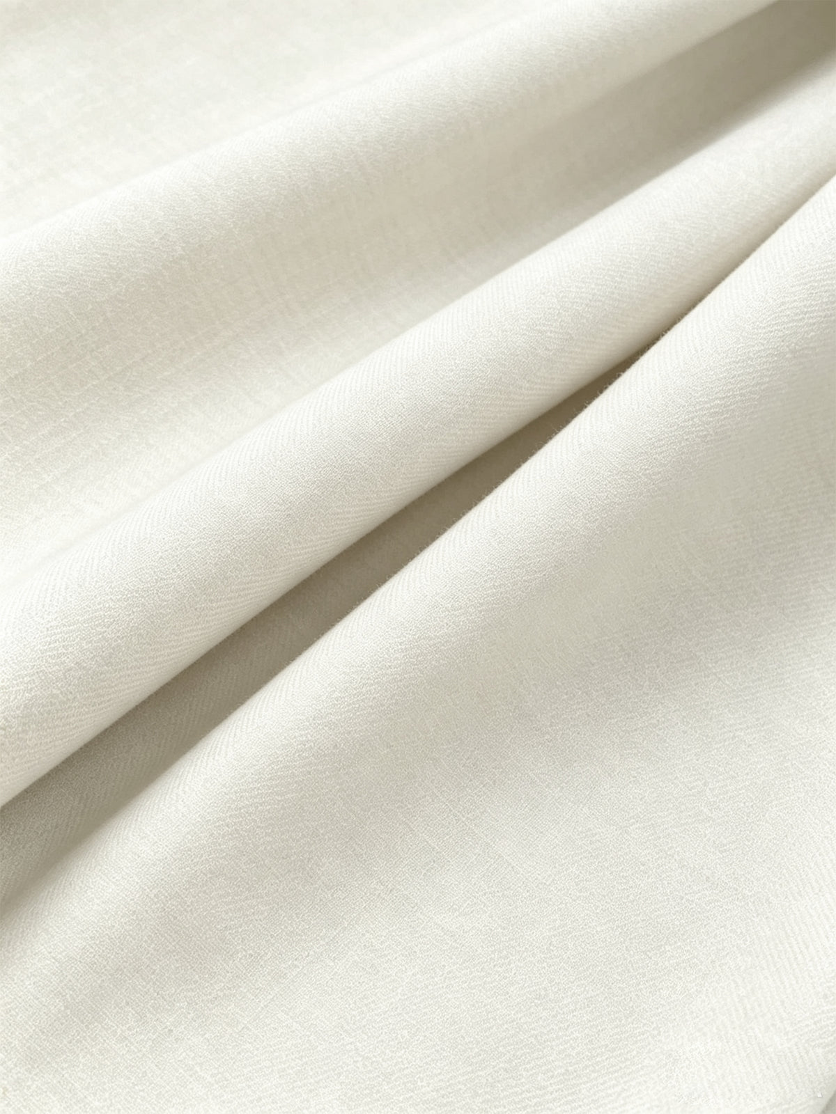 White Single Breasted Blazer With Peak Lapels And A Skirt 2-Piece Suit
