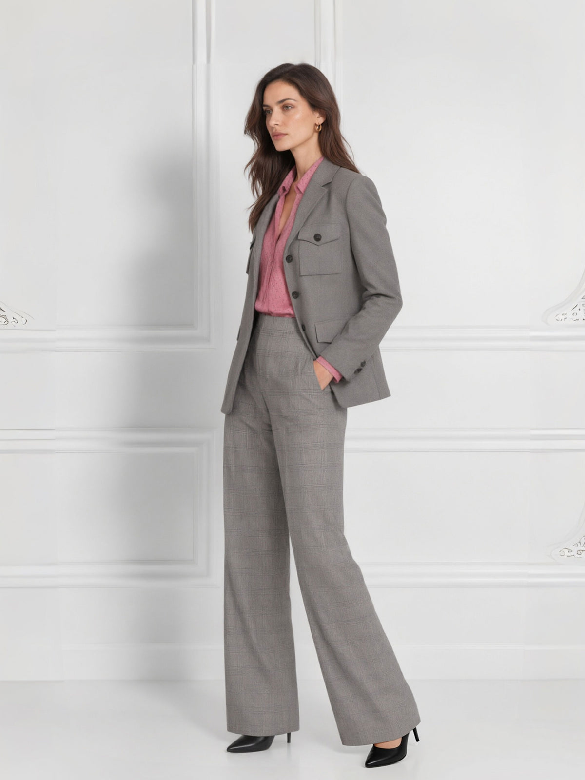 Grey Notch Lapel 4-Pocket Blazer & Straight Leg Pants Single Breasted Three Button 2-Piece Suit