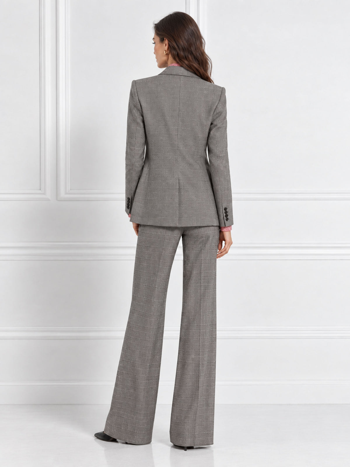Grey Notch Lapel 4-Pocket Blazer & Straight Leg Pants Single Breasted Three Button 2-Piece Suit