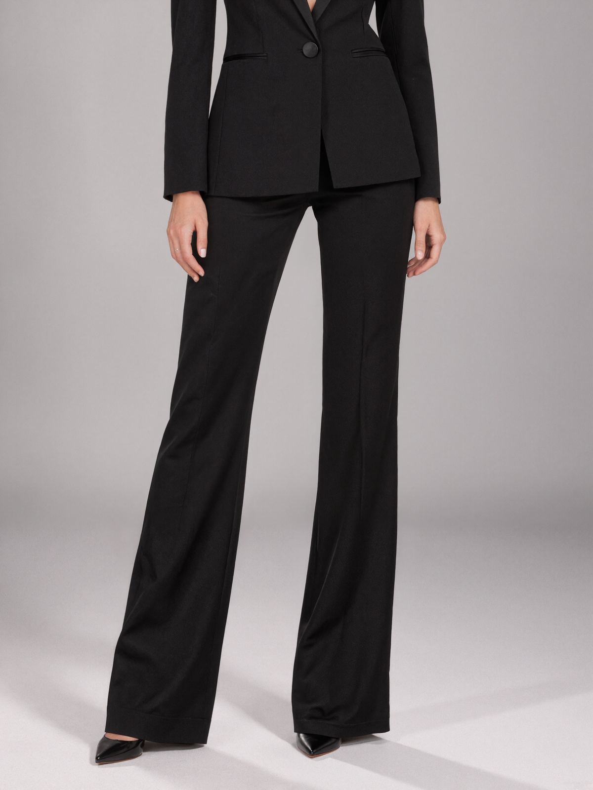 Black Peak Lapel Blazer And Wide Leg Pants 2-Piece Suit