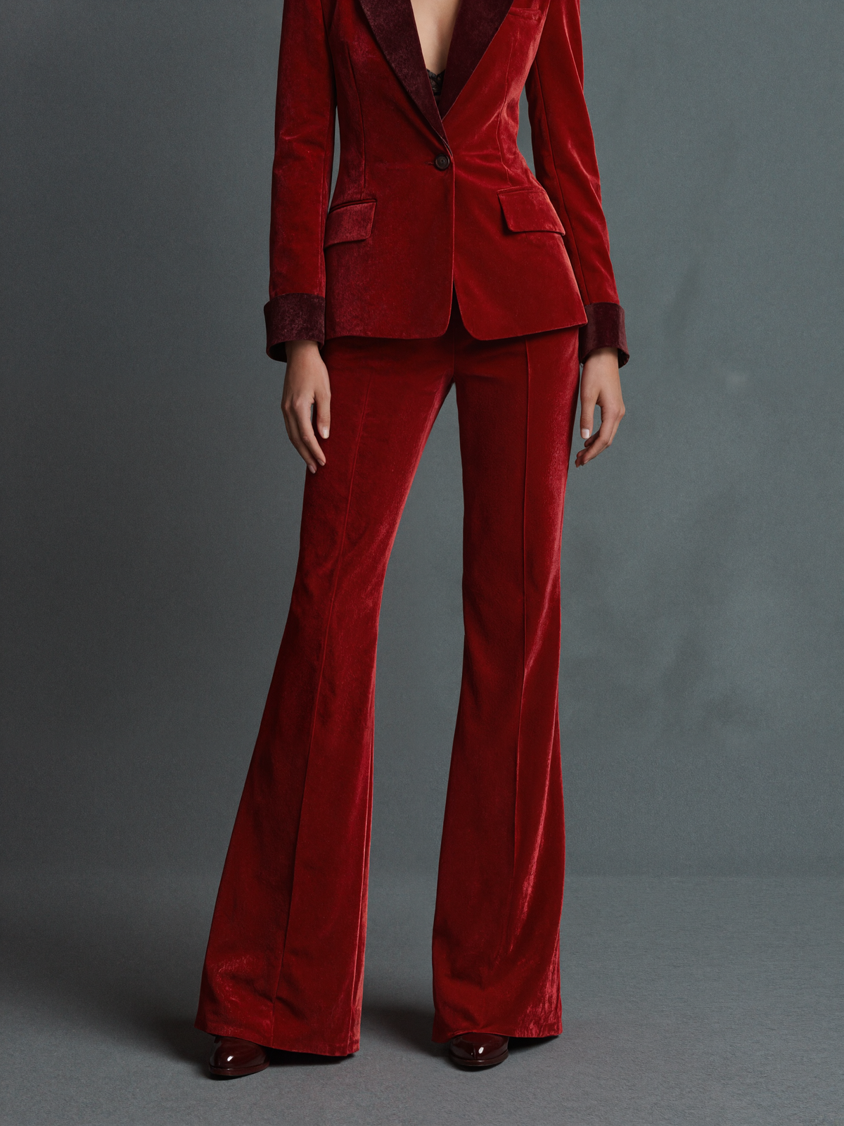 Red Velvet Blazer With Peak Lapels And Wide Leg Pants 2-Piece Suit