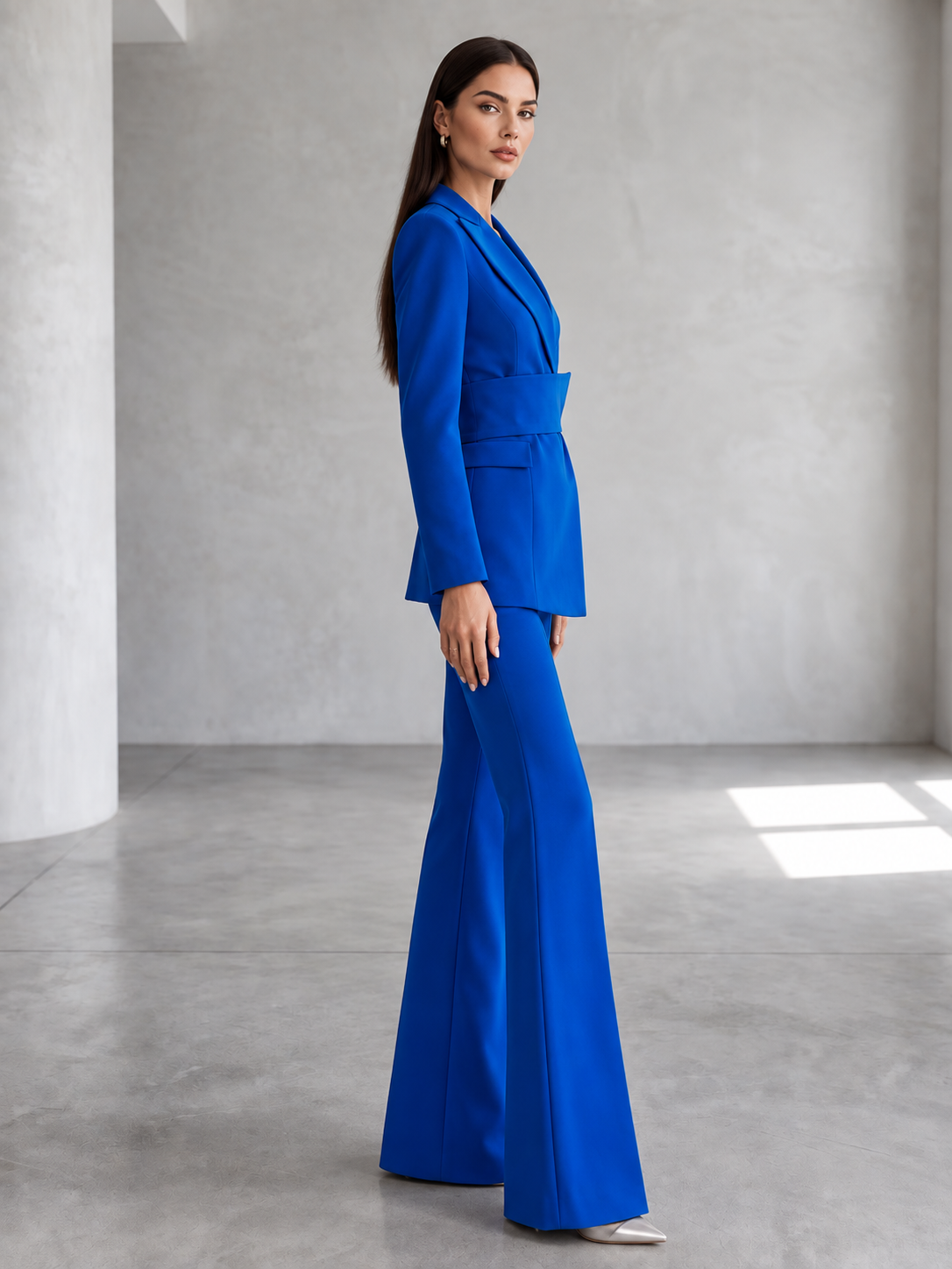 Royal Blue Blazer With Peak Lapels And A Waist Cinching Sash Paired With Wide Leg Pants 2-Piece Suit
