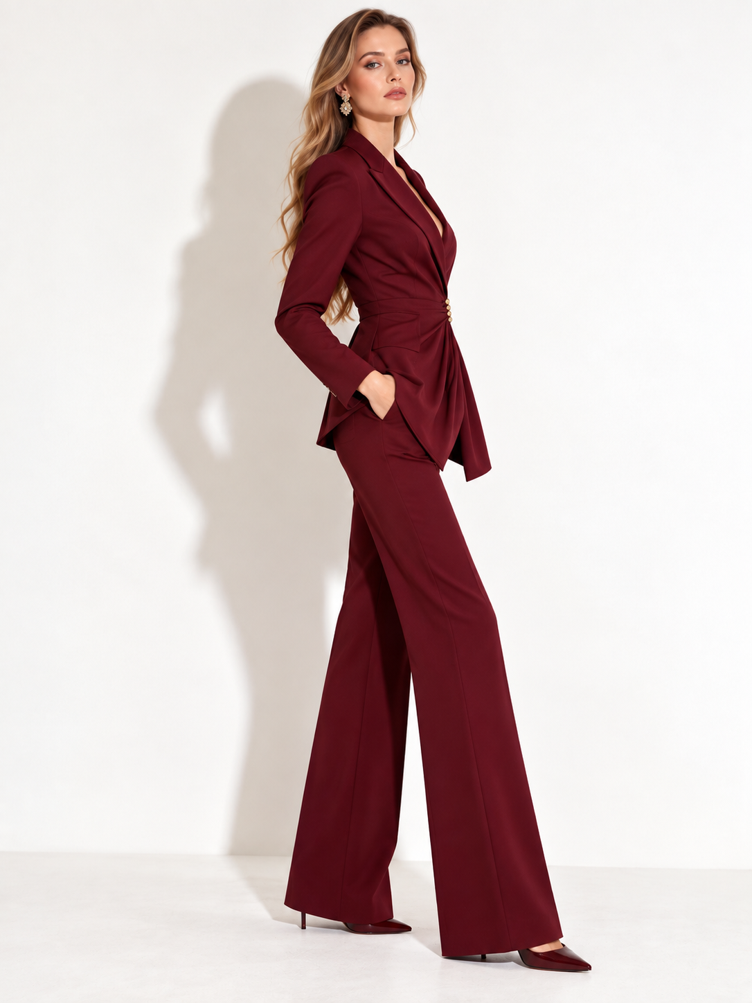Burgundy Single Breasted Blazer With Peak Lapels And Flared Pants 2-Piece Suit