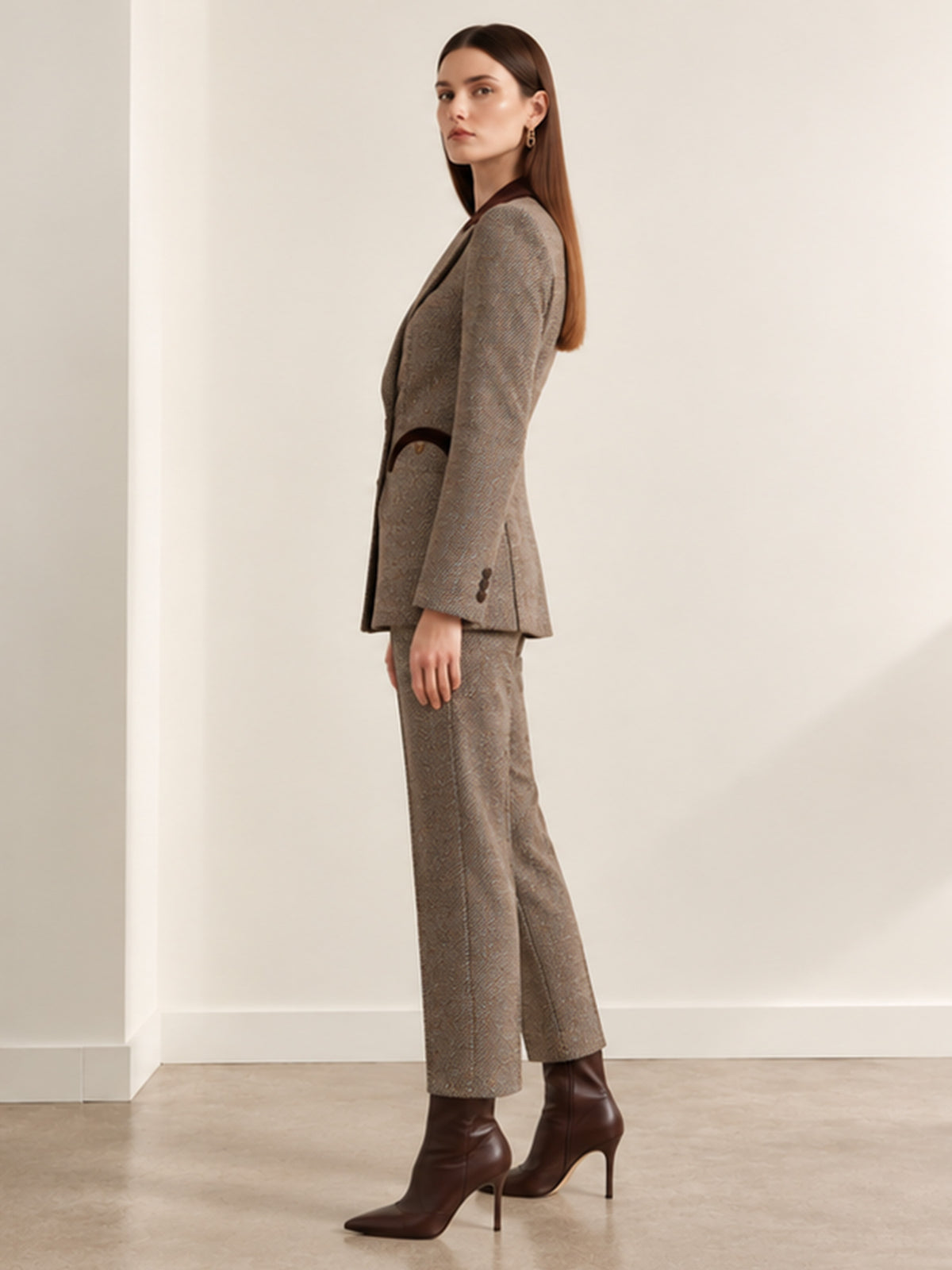 Brown Grey Flecked Contrast Lapel Blazer & Straight Pants 2-Piece Suit