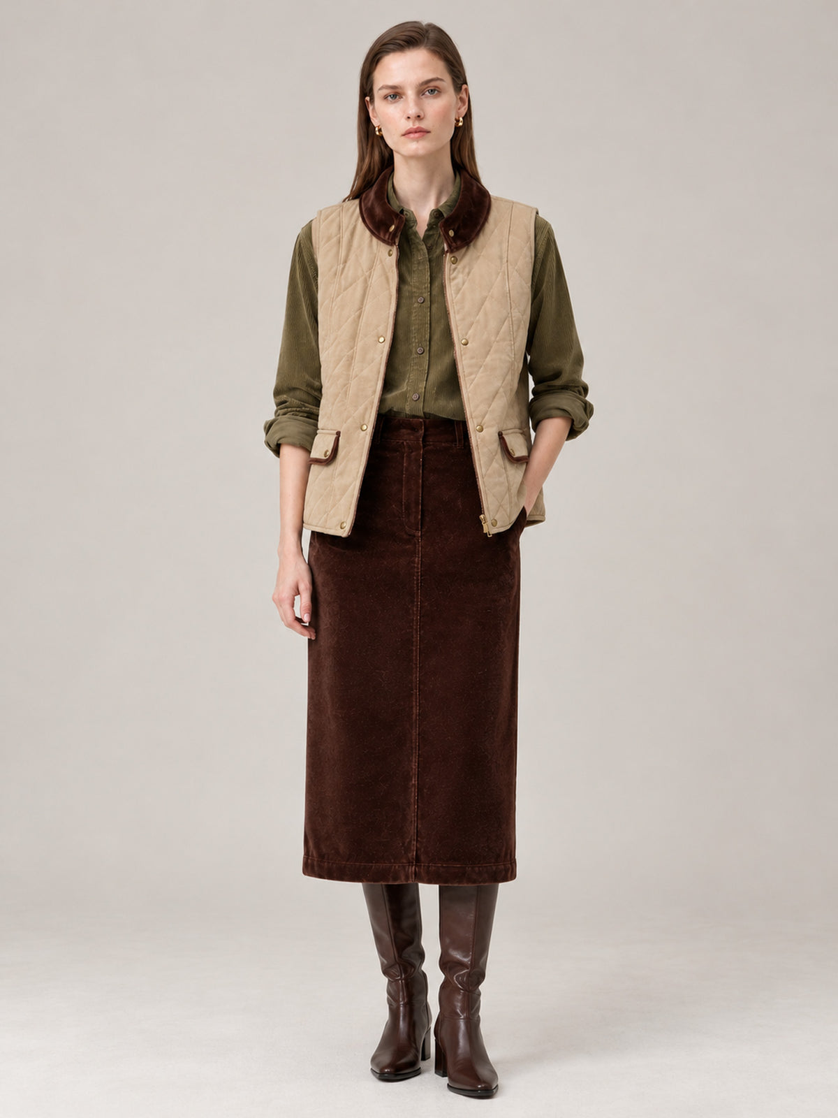 Light Khaki Quilted Velvet Collar Vest